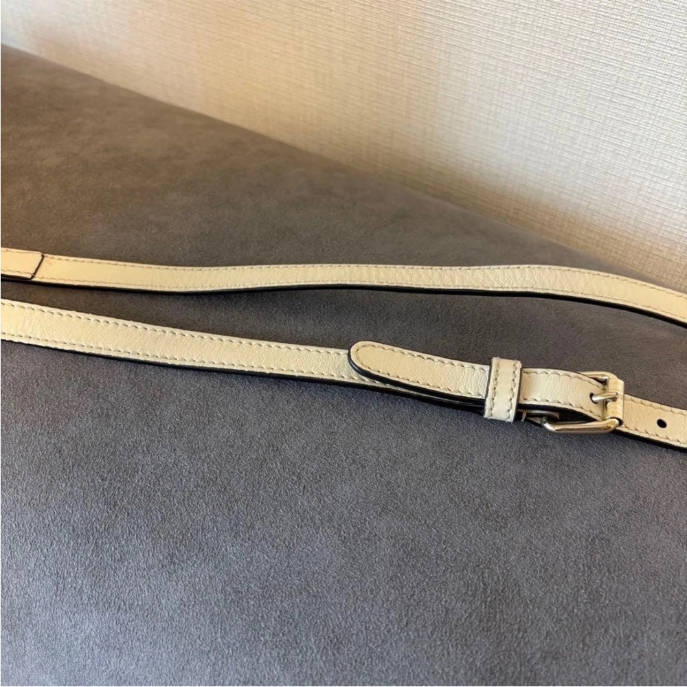 Gucci Cream Handbag - Picture 12 of 14